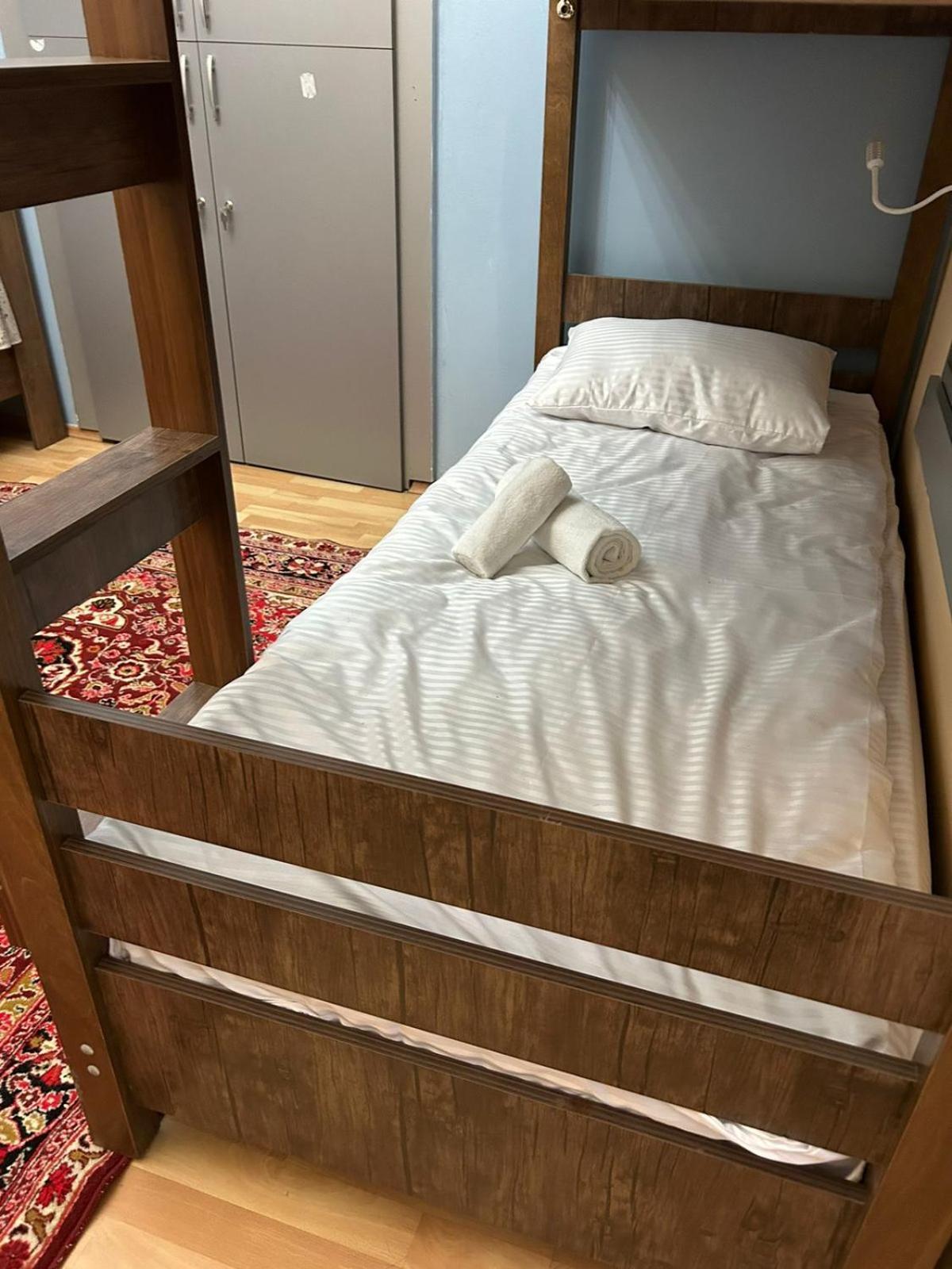 Hostel124 Баку Экстерьер фото