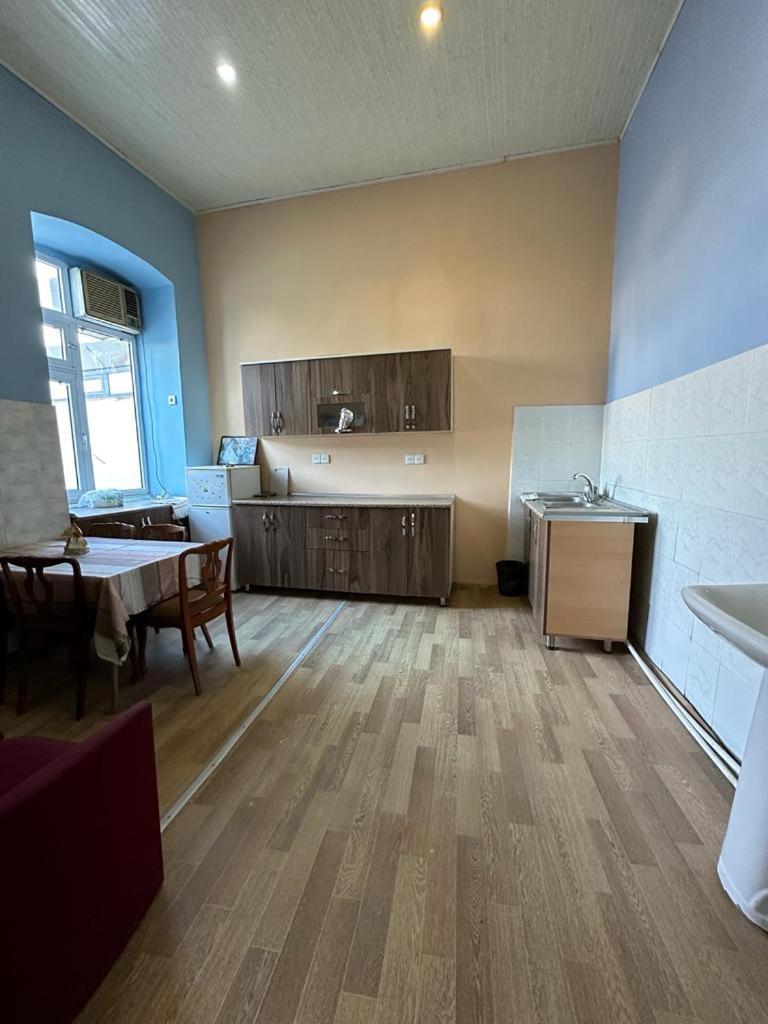 Hostel124 Баку Экстерьер фото