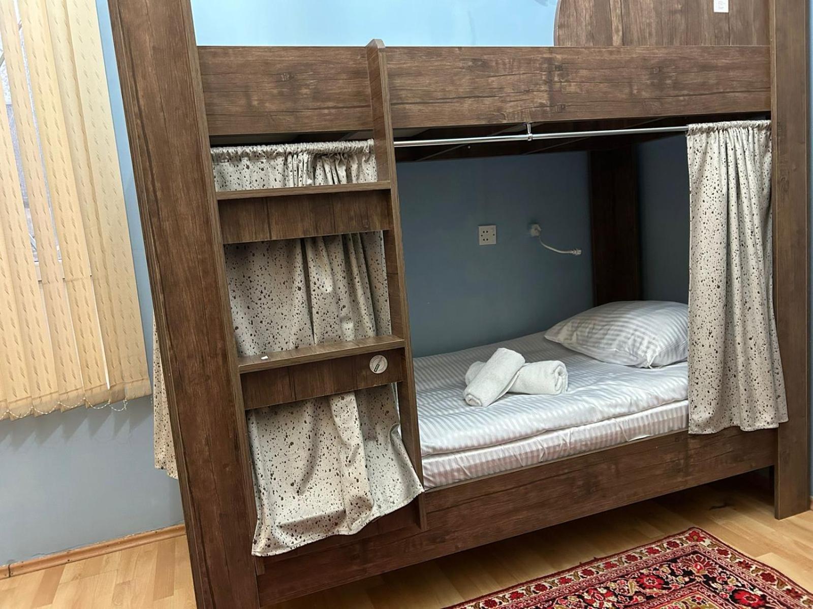 Hostel124 Баку Экстерьер фото